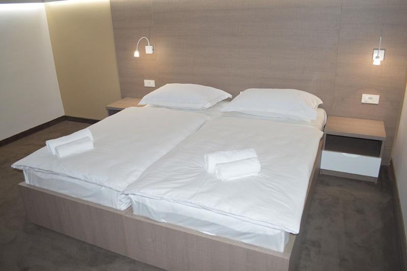 Hotel Narenta Metković Buitenkant foto