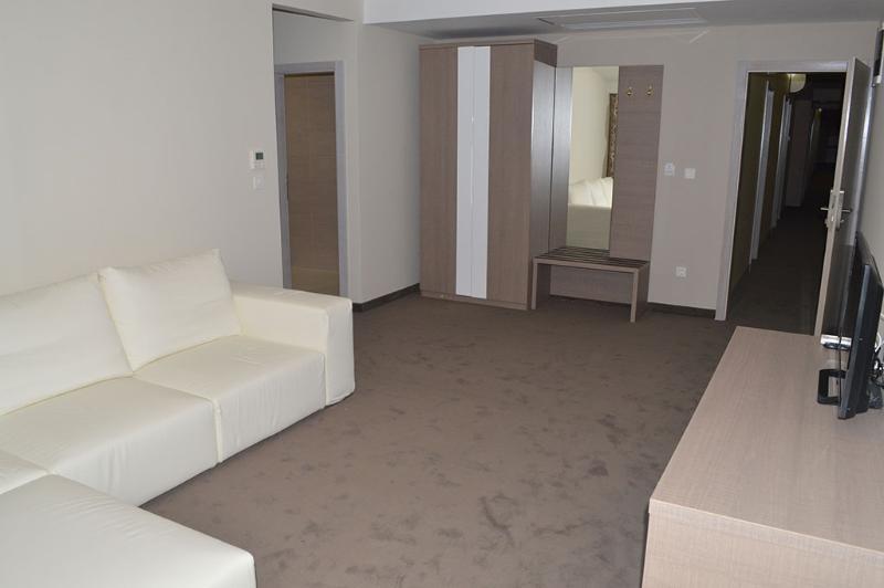 Hotel Narenta Metković Buitenkant foto