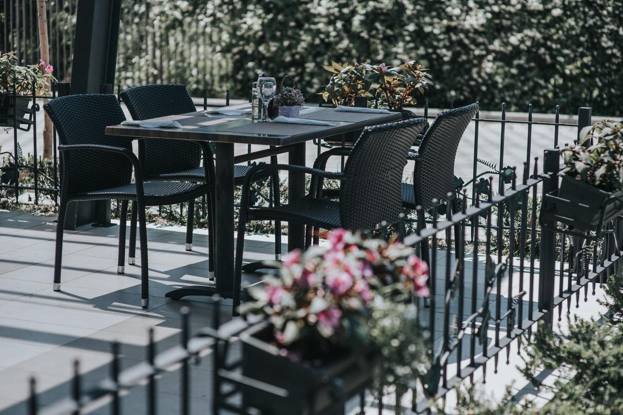 Hotel Narenta Metković Buitenkant foto
